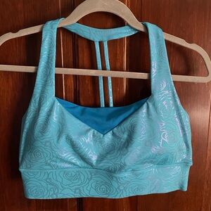 NWOT Crowned Athletics Beauty Sleep Blue Sports Bra L